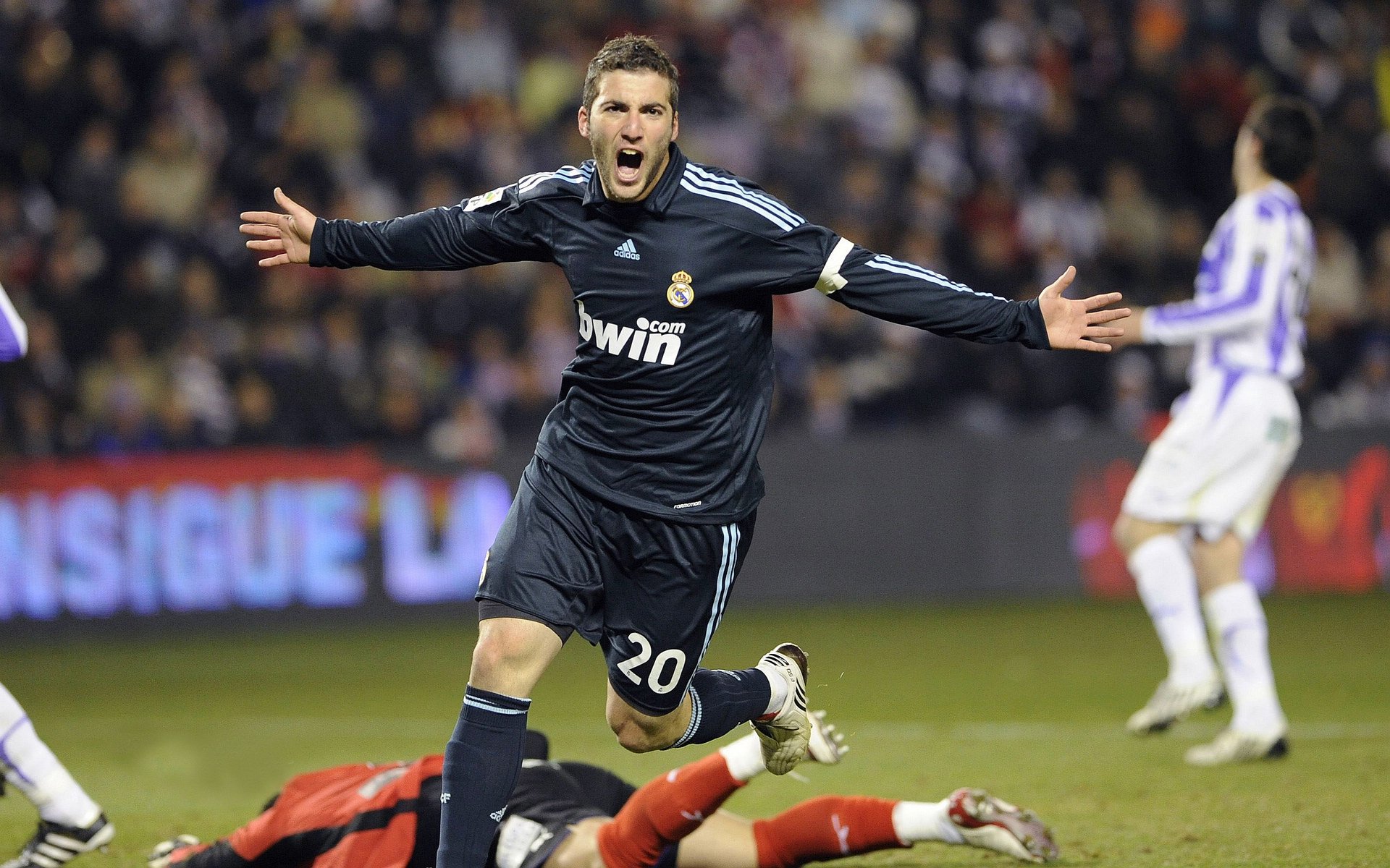 九游网页版入口-中国足球联赛推动校园足球与职业足球衔接，中国校园足球发展现状问题与建议